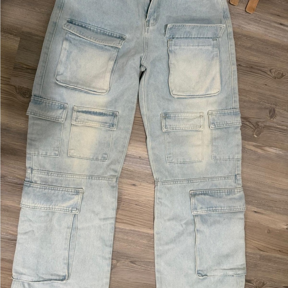 Source Unknown Women's Washed Denim Cargo Jeans